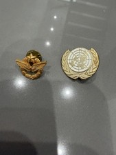 VTG United Nations Beret Badge Pin For Beret Early Pinback Example Rare UN Lot