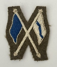 British Army Signaller qualification badge, older piece 2 1/5 inches high