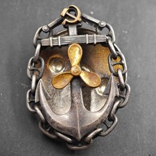Soviet Ocean Going Mechanic Badge, Gilded Copper Merchant Marine Badge