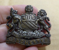 WW1 BRITISH THE MANCHESTER REGIMENT  HAT CAP BADGE SUPER EXAMPLE
