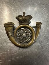 KOYLI Kings Own Yorkshire Light Infantry Pagri Badge Bi Metal With Lugs QVC picture