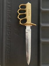 WW1 brass knuckle trench knife picture