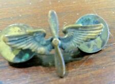AVIATION CADET WW 2  USAF HAT CAP BADGE OR ARMY AIR CORPS BADGE PIN PROPELLER  picture