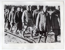 1941 Captured Red Soldiers on Way to POW Camp 7x9 Original Press Photo