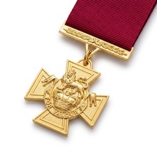 British Victoria Cross For Valour Gold Plated Military Award Medal Replica