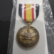 WWII Commemorative Combat Service Medal NEW