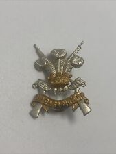Queens Crown Post WW2 3rd Carabiniers Cap Badge picture