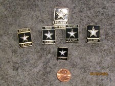 U.S Army Parent Spouse Veteran Black  White Gold Star Enamel Lapel Pin High Qual