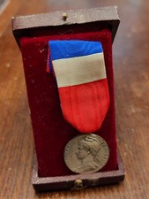 Medal Ministry of Social Affairs silver named cased France 1971