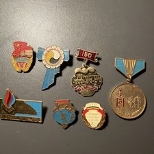 VARIOUS SOVIET RUSSIAN MONGOLIAN BADGES