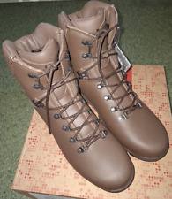 MALE PATTERN ITURRI BROWN ALL LEATHER PATROL BOOTS, SZ 9M, NEW picture