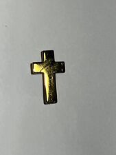 US CHAPLAIN GOLD CROSS HAT/LAPEL PIN MEASURING 1 INCH picture