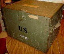VINTAGE WW2 1944 FIELD DESK MILITARY LOCK BOX DESK, FIELD GEAR CHEST picture