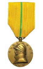 Original Medal: Belgium: Albert Medal for Veterans (1909-1934) WW1 picture