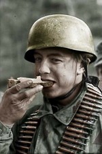 Fallschirmjäger were established in 1938. They had WW2 Photo Glossy 4*6 in U009