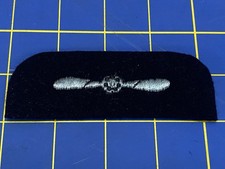 BRITISH ROYAL AIR FORCE TRADE BADGE: LEADING AIRCRAFTMAN - EMBROIDERED ON FELT