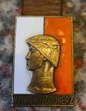 Poland - Badge "Exemplary Soldier"(wzorowy zolnierz badge)" k.k.nr 2094"chippedE