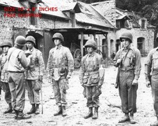 WW2 Photo 8x10 Picture Picture US 82nd Airborne Division Award Ceremony D O0245