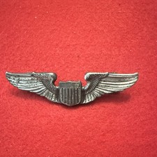WWII US Air Force-pilot qualification badge 1942-1945