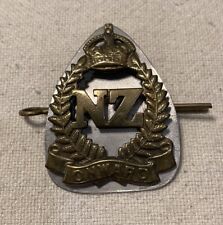 New Zealand WW1 Cap Badge General Service, Onward Army Military picture