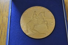 Table medal Budapest 1975 with Box