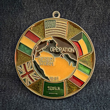 Operation Desert Storm 1991 Commemorative Medal Pendant w/ Flags