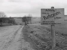 WWII Nazi Germany Partisan Warning Sign Repro Wehrmacht Checkpoint Handmade