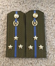 Soviet epaulets of the KGB senior lieutenant. original. new