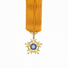CUBA Miniature Medal Of The Order Of Carlos Finlay With Ribbon. Very Nice