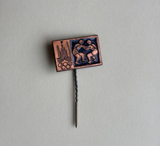 1980 Soviet Union Moscow Summer Olympic Games Wrestling Badge