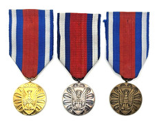 Romania Military Medal Set 3 Grades Gold Silver Bronze Bărbăție și Credință