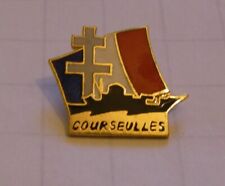 WW2 D DAY COURSEULLES SUR MER GENERAL DE GAULLE  14 JUNE 1944 vintage pin badge picture