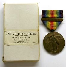 VINTAGE 1920 WW I U.S. Victory Military Medal in Box & France Bar picture