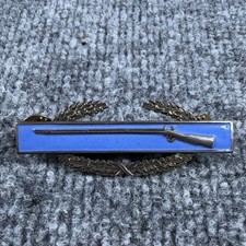Vintage US ARMY COMBAT INFANTRY BADGE KOREAN WAR Insignia Pin Japanese Made