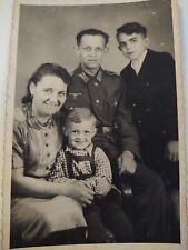 WW2 German Personal Studio Photo Soldat & Family  picture
