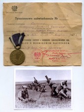 Red Army WW2 Polish Medal SET For Oder Neisse Baltic For Russian Sergeant Mortar