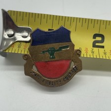 U.S. Military 73rd Armored Cavalry Pin Crest DUI DI HONOR FIDELITY COURAGE Brass