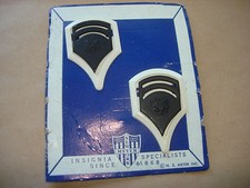 Pair Of US Army SPECIALIST Metal Collar Badges Made By NS MEYER *New Unworn*