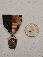 ROTC MEDAL FOR OUTSTANDING SOPHMORE CADET, BLUE AND WHITE RIBBON