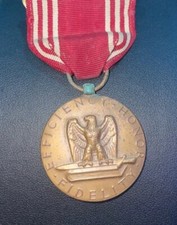 REAL Antique WWII US Army Brass Medal Efficiency Honor Fidelity Pin Ribbon