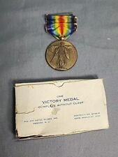 Original WW1 U.S. Victory Medal 1920 Full Ribbon And box Vibrant And clear picture