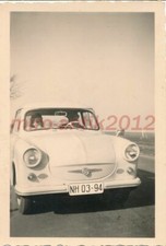 Photo, postwar, family from Jena in their Trabant P50/500, 5026-860