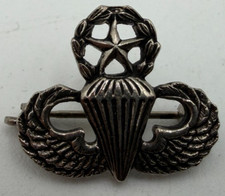 VTG US ARMY Airborne MASTER Parachutist Paratrooper Jump Wings Pin Silver Badge