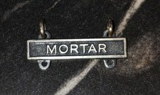 US Army Mortar Qualification Badge Clasp Krew GI NOS 