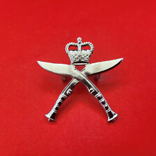Royal Gurkha Rifles Cap Badge White Metal With Lugs picture