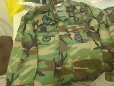 US Air Force BDU Shirt Woodland Camo Patches Combat Camouflage Jacket 2003 M/L picture