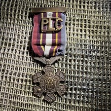 RARE ORIGINAL PRE WW2 EARLY ARMY NAVY LEAGUE MEMBERSHIP BADGE