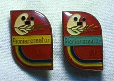 Lot x 2 creative pioneer badge Organization of Pioneers Romania 1970 medal