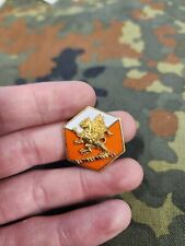 WWII US Army 32nd Signal Company DUI Crest Pin picture