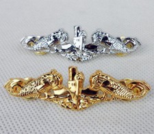 Pair Veteran US Navy Officers Submarine Warfare Insignia Badge Dress Lapel Pin